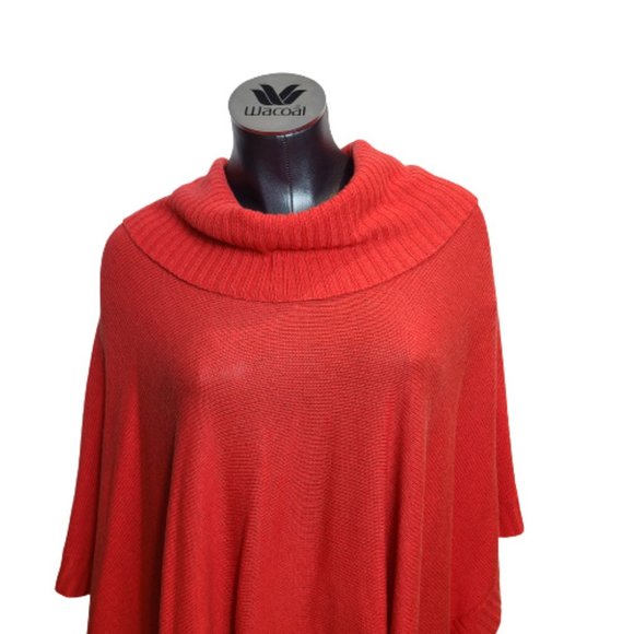 BCBG MAX AZRIA RED BEAUTIFUL RED PONCHO - ONE SIZE - Picture 5 of 10